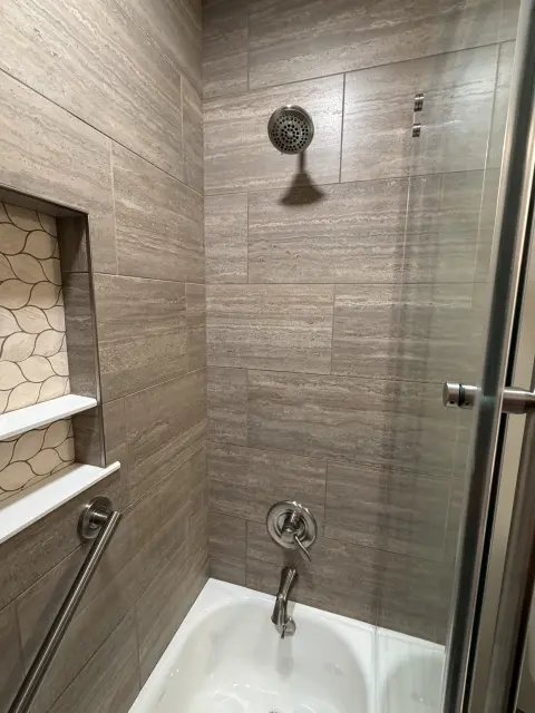 Photo 4 of 10