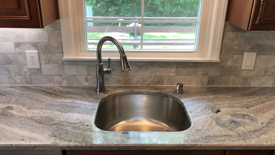 Undermount sink, granite counter