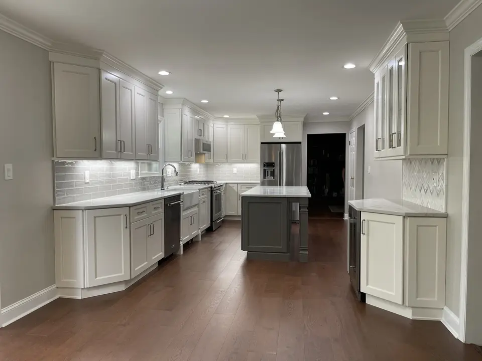 Kitchen in Butler — 