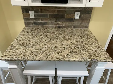 Photo 15 of 21