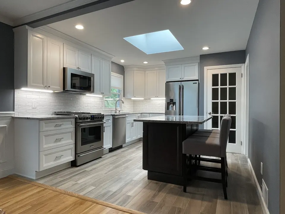Kitchen in Wayne — 