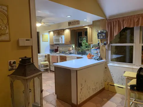 Photo 16 of 16